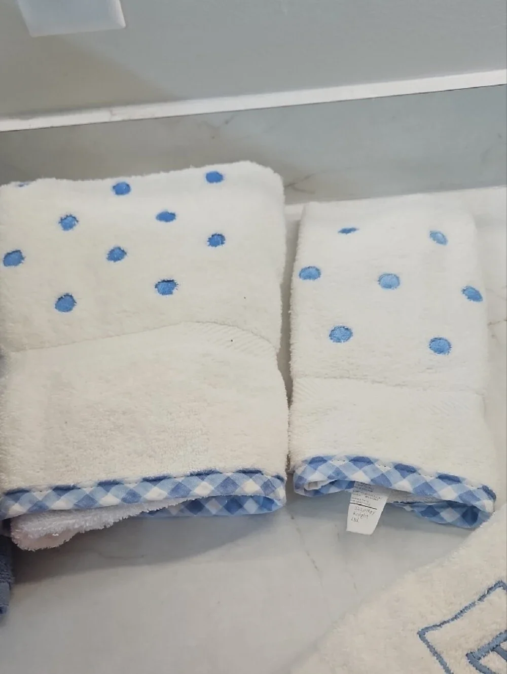 100 % Cotton White and Dusty Blue Embroidered Bath Towel Set